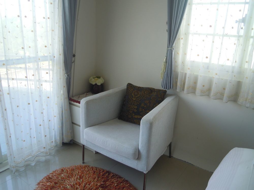 Riverside B&B Уцзє Екстер'єр фото